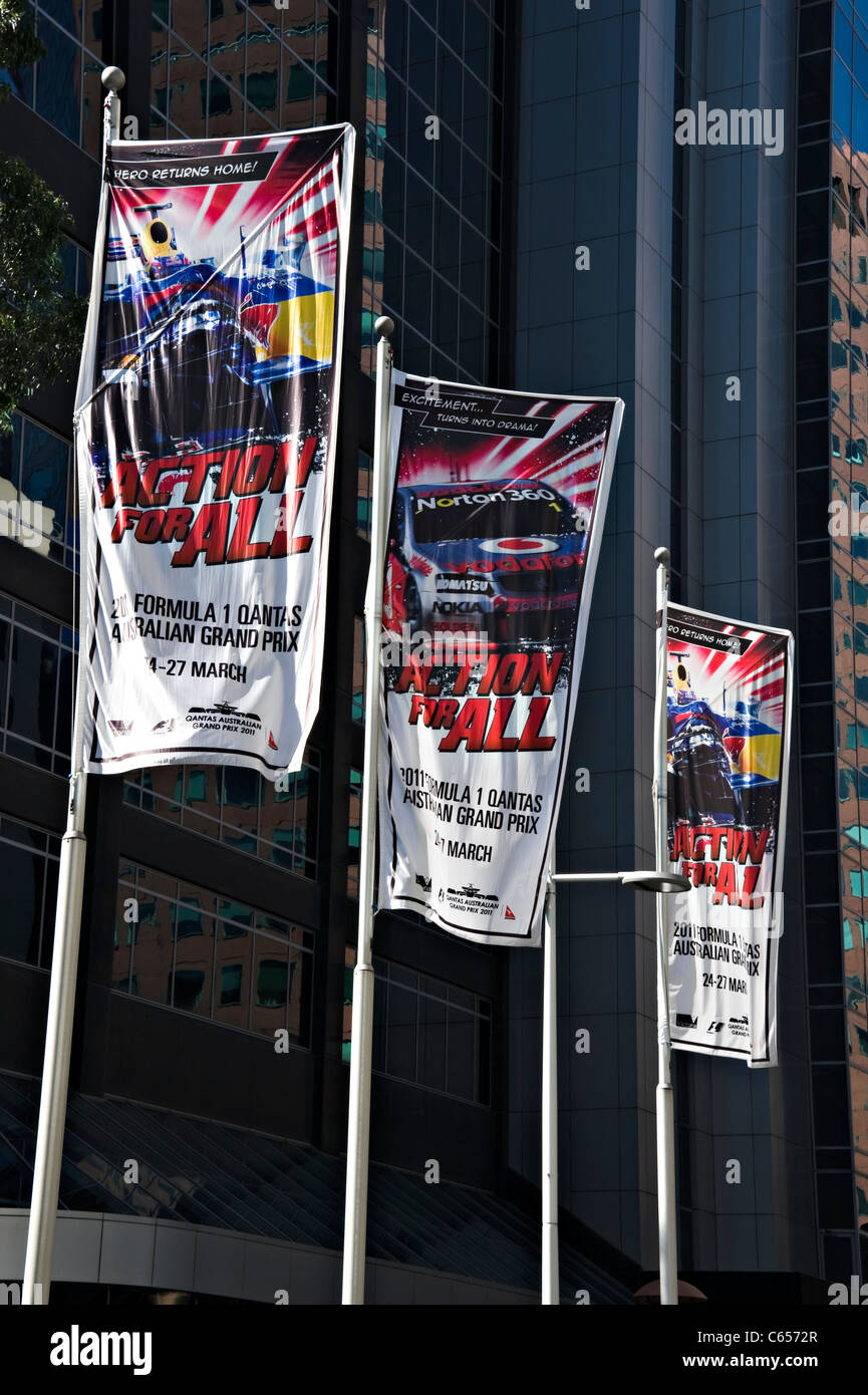 Werbung Fahnen auf maßstabsgerechte für die australische Formel 1 Motorsport-Grand Prix in Melbourne Victoria Australien Stockfoto