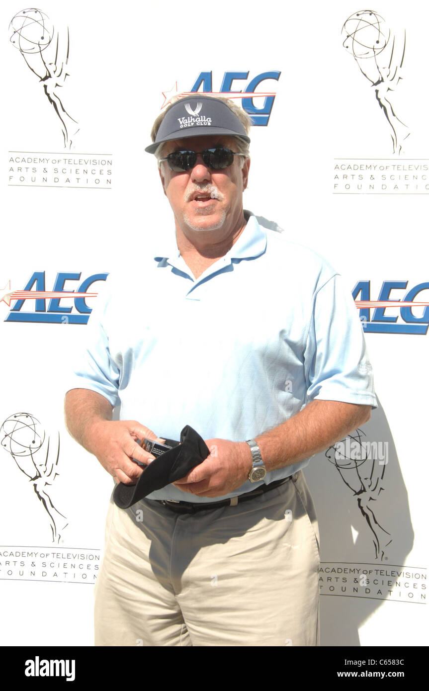 Bruce McGill in Anwesenheit der Academy of Television Arts & Wissenschaften Stiftung 11. jährlichen Celebrity Golf Classic, Toluca Lake, CA 20. September 2010. Foto von: Dee Cercone/Everett Collection Stockfoto