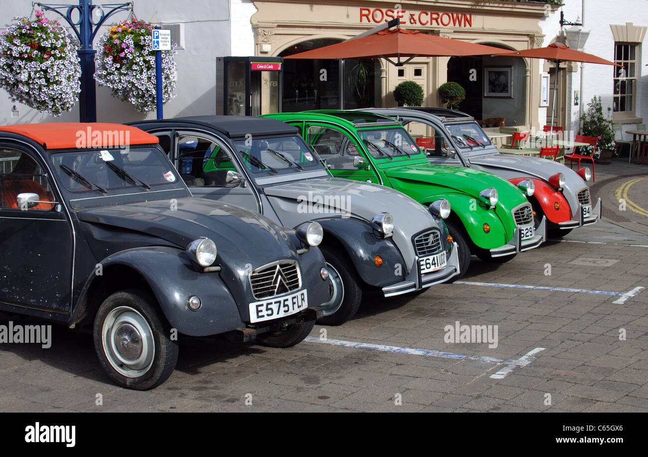 Citroen 2CV Autos Stockfoto