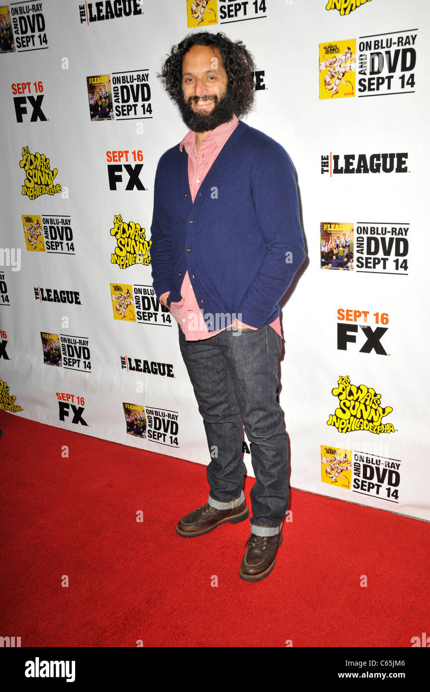 Jason Mantzoukas im Ankunftsbereich für Saison Premiere Screening of FX Network ist es ist ALWAYS SUNNY IN PHILADELPHIA und die Liga, Arclight Cinerama Dome, Los Angeles, CA 14. September 2010. Foto von: Robert Kenney/Everett Collection Stockfoto