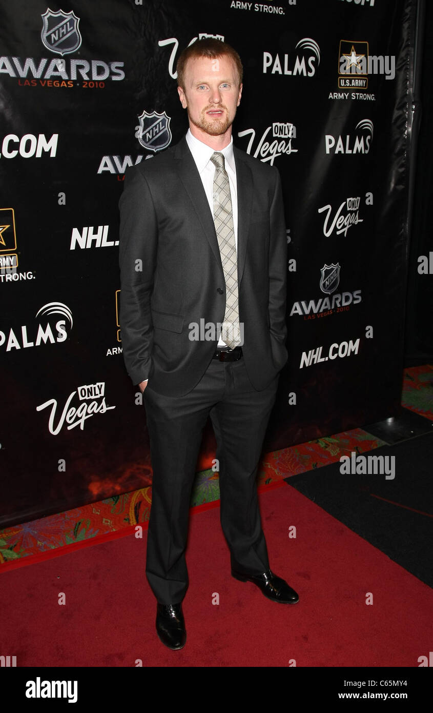 Henrik Sedin anwesend für die NHL AWARDS 2010, The Pearl Theater im The Palms Hotel in Las Vegas, NV 23. Juni 2010. Foto von: MORA/Everett Collection Stockfoto
