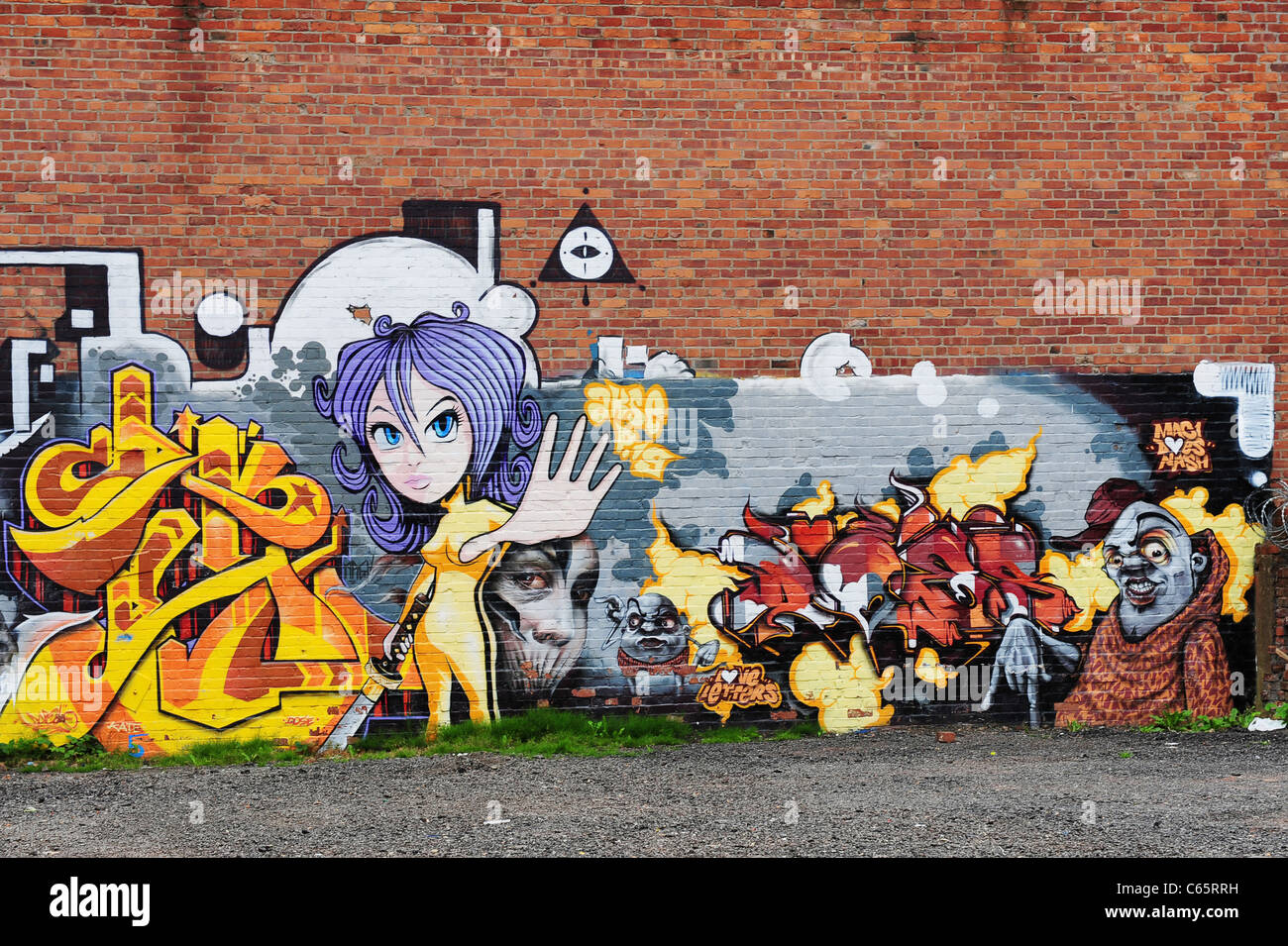 Mädchen mit Schwert - Street Art Stockfoto