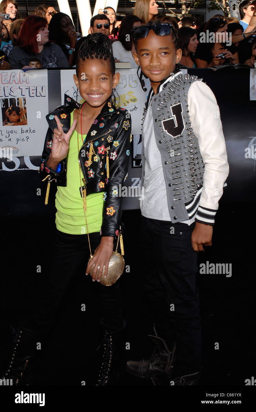 Willow Smith, Jaden Smith im Ankunftsbereich für THE TWILIGHT SAGA: ECLIPSE Premiere, Nokia Theatre L.A. LIVE, Los Angeles, CA 24. Juni 2010. Foto von: Michael Germana/Everett Collection Stockfoto