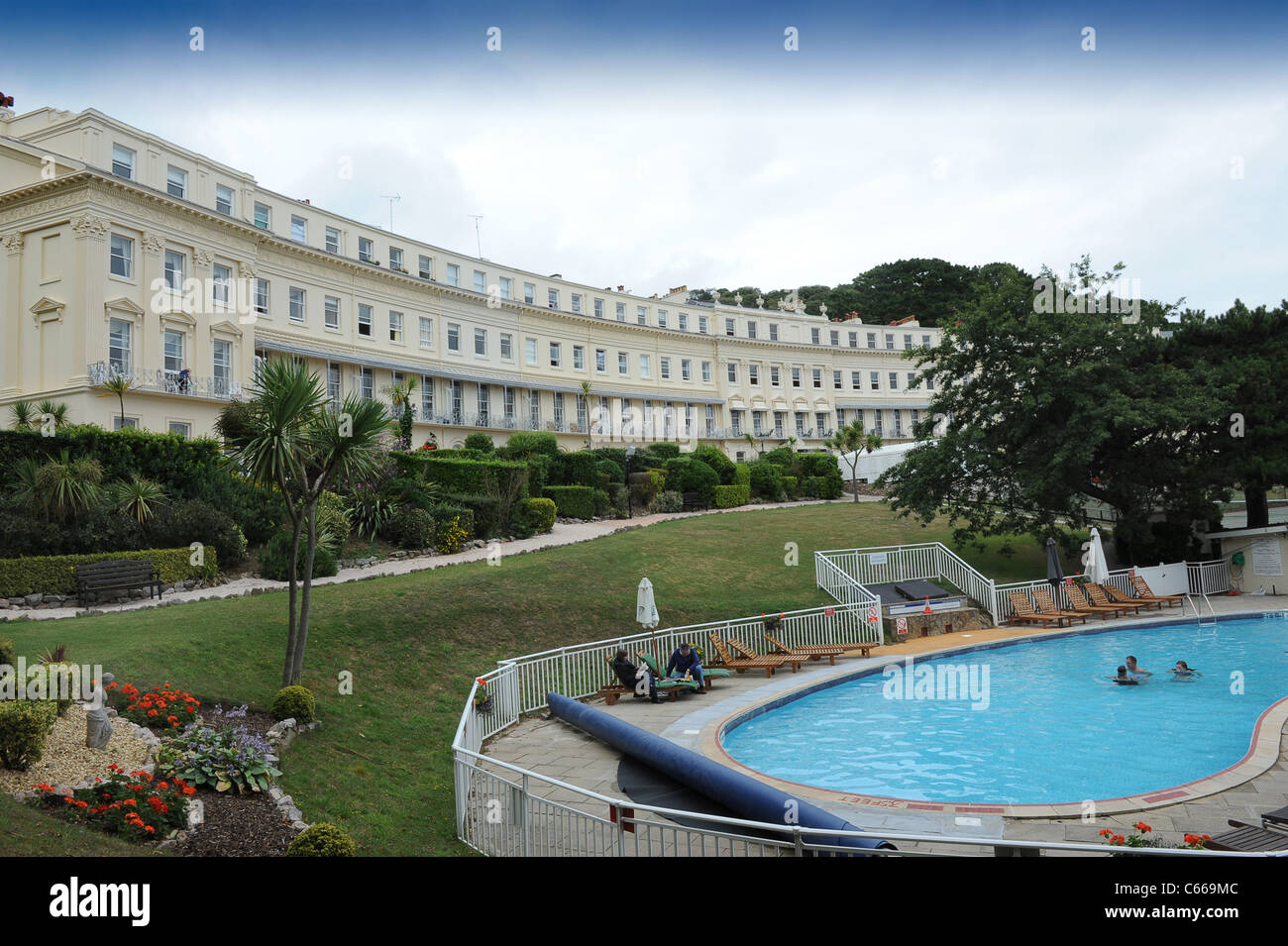 Osborne Hotel im Hesketh Halbmond Torquay an der englischen Riviera, Devon Stockfoto