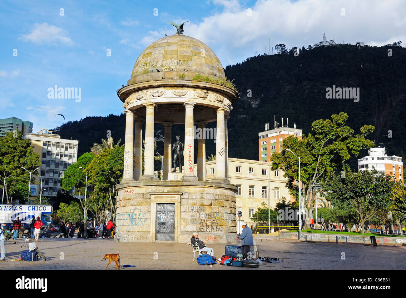 Pavillon Templete de Bolivar, Parque de Los Periodistas, Cerro Monserrate, Bogotá, Kolumbien Stockfoto Pavillon Templete de Bolivar, Parque de Los Periodistas, Cerro Monserrate, Bogotá, Kolumbien Stockfoto