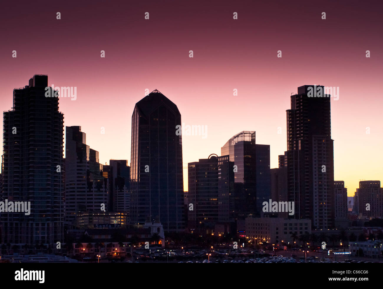San Diego ist die achtgrößte Stadt in den Vereinigten Staaten und die zweitgrößte Stadt in Kalifornien. Stockfoto