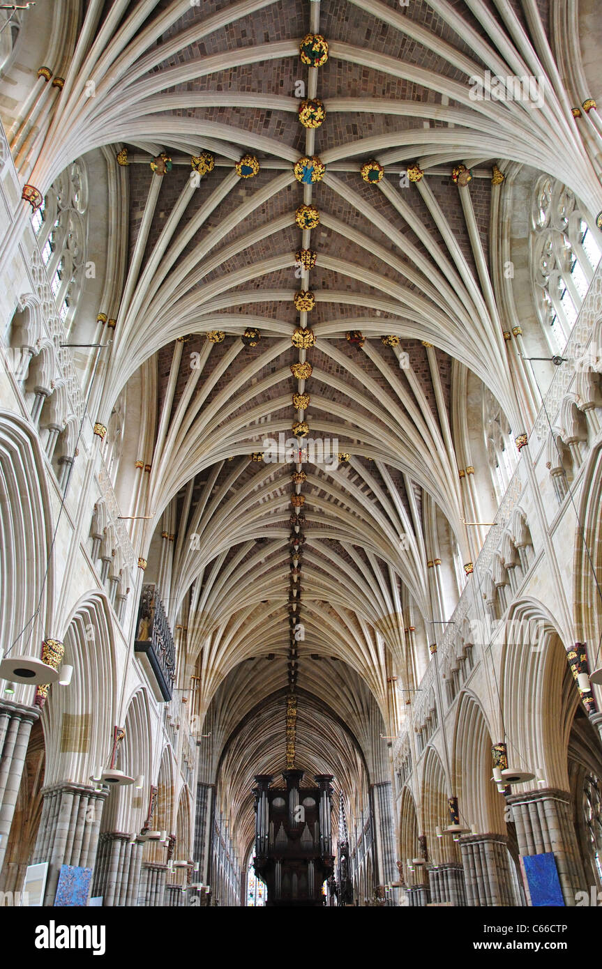 Gewölbte Decke das Kirchenschiff, Kathedrale von Exeter, Exeter, Devon, England, Vereinigtes Königreich Stockfoto