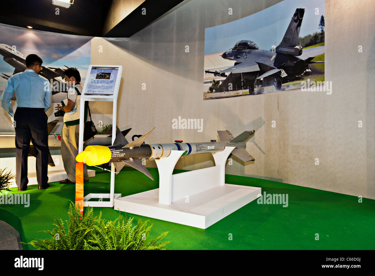 Ziel 9M Sidewinder Flugkörper, Taipei Aerospace Defense Technology Exhibition, 2011, Taiwan Stockfoto