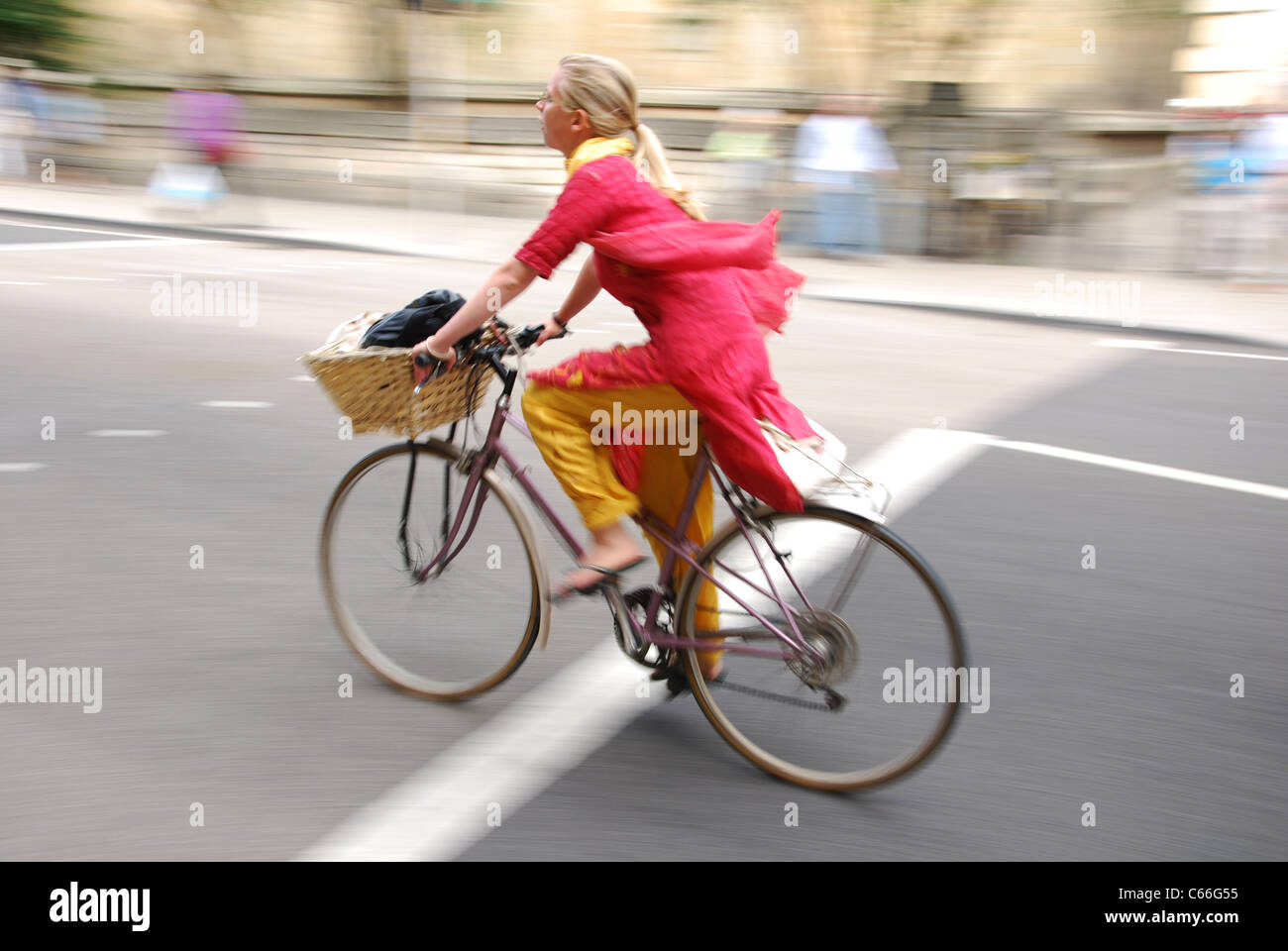 Radfahren Student Oxford United Kingdom Stockfoto