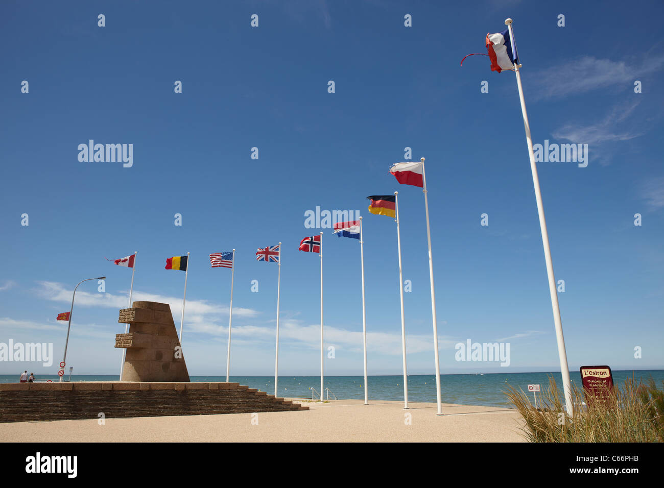 Umgebung von Juno Beach und das Kriegerdenkmal für die gefallenen kanadischen Soldaten, Normandie Stockfoto