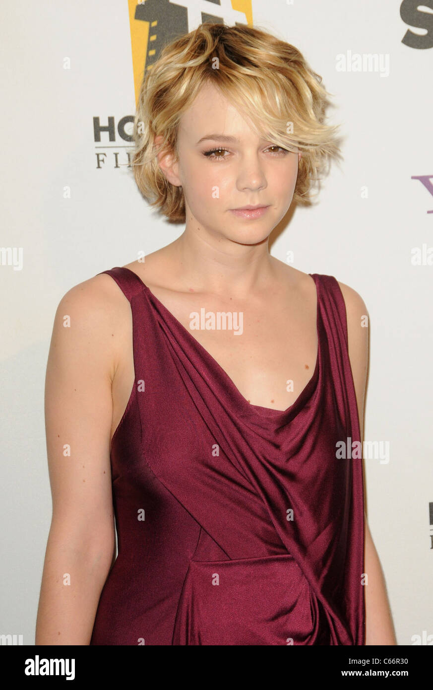 Carey Mulligan im Ankunftsbereich für 14. Annual Hollywood Film Festival Hollywood Awards Gala, Beverly Hilton Hotel, Beverly Hills, CA 25. Oktober 2010. Foto von: Dee Cercone/Everett Collection Stockfoto