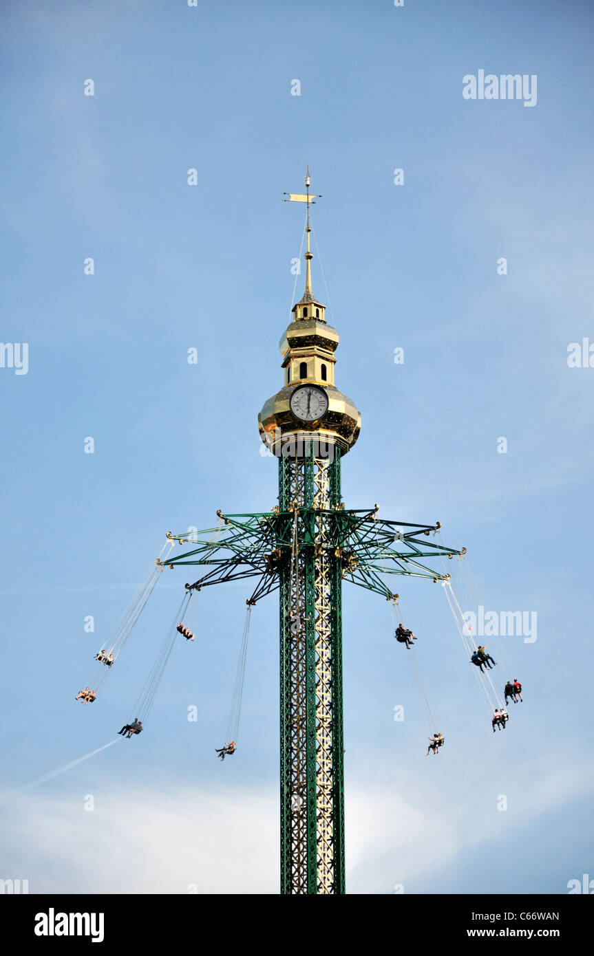 Kettenkarussell Oder Schaukel Karussell Im Prater Wien Austria 