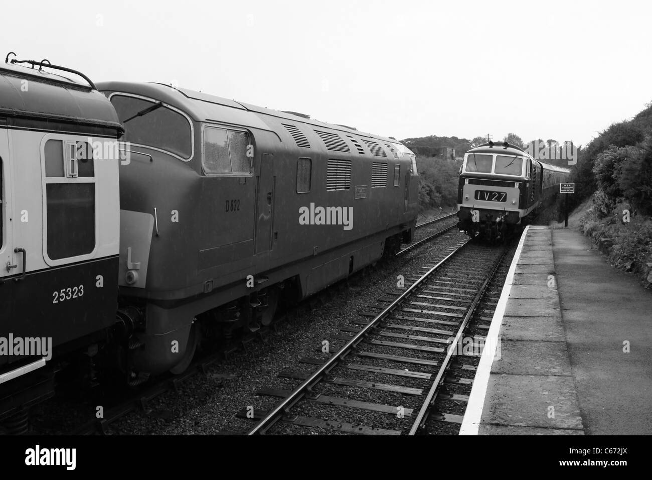 D832 und D7017 treffen sich in blauen Anker. Sonntag, 12. Juni 2011 Stockfoto