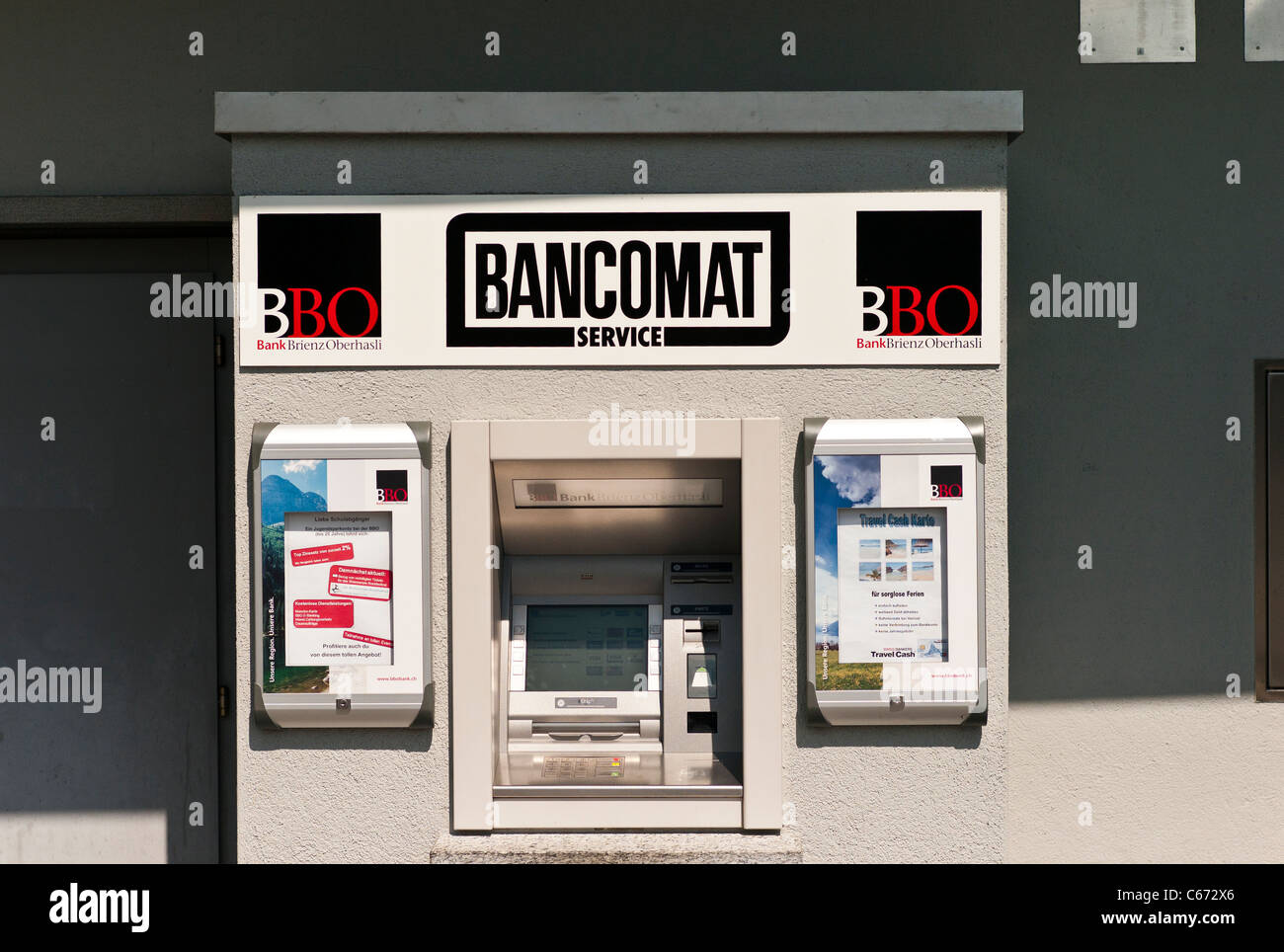 BANCOMAT SERVICE Abgabe Geldautomaten in der Schweiz Stockfoto
