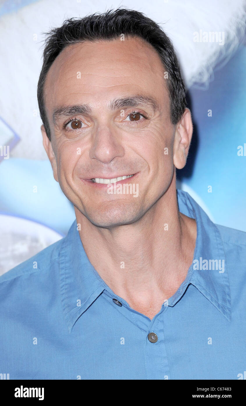 Hank Azaria im Ankunftsbereich für die SCHLÜMPFE-Premiere, The Ziegfeld Theatre, New York, NY 24. Juli 2011. Foto von: Kristin Callahan/Everett Collection Stockfoto