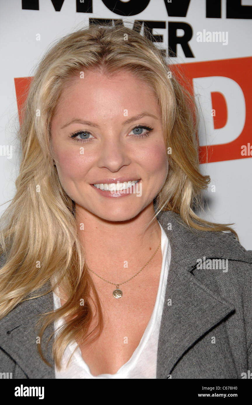 Kaitlin Doubleday im Ankunftsbereich für POM wunderbar präsentiert: THE GREATEST MOVIE jemals verkauft, Arclight Cinerama Dome, Los Angeles, CA Stockfoto
