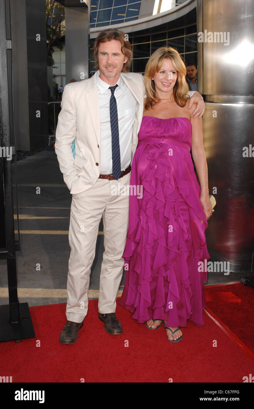 Sam Trammell, Missy Yager im Ankunftsbereich für TRUE BLOOD Staffel vier Premiere auf HBO, Arclight Cinerama Dome, Los Angeles, CA 21. Juni 2011. Foto von: Elizabeth Goodenough/Everett Collection Stockfoto