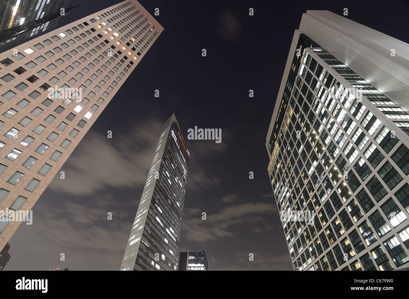 Wolkenkratzer in Shiodome, Tokio, Japan. Stockfoto