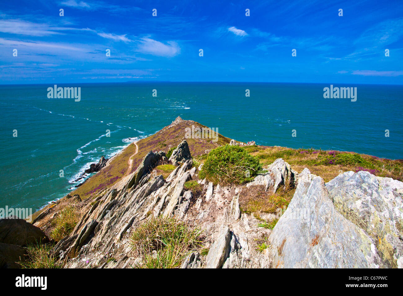 Morte Point in der Nähe von Morthoe, Woolacombe mit Blick auf den Kanal von Bristol und Lundy Island, North Devon, England, UK Stockfoto