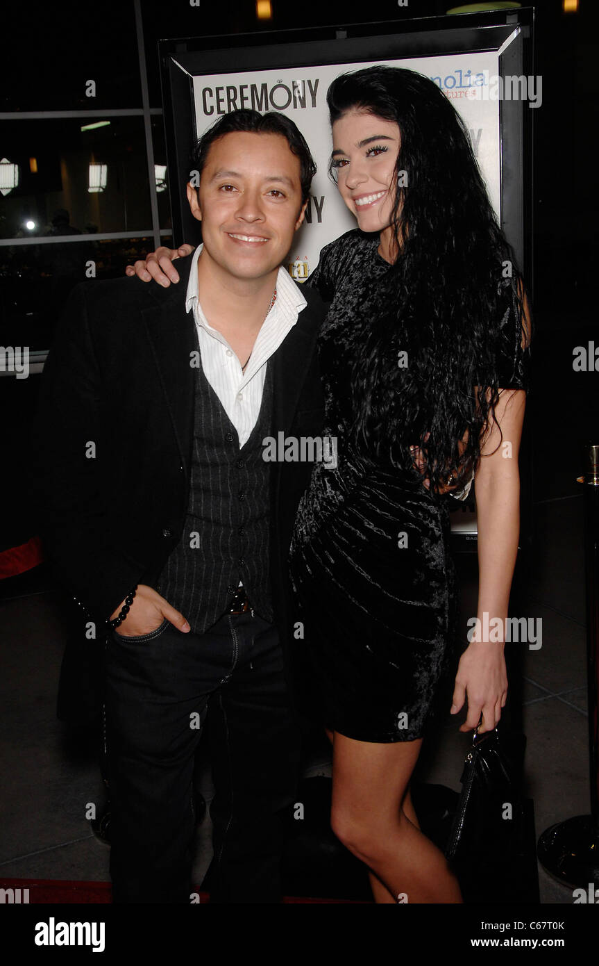 Efren Ramirez im Ankunftsbereich für Zeremonie Premiere, Arclight Hollywood, Los Angeles, CA 22. März 2011. Foto von: Michael Germana/Everett Collection Stockfoto
