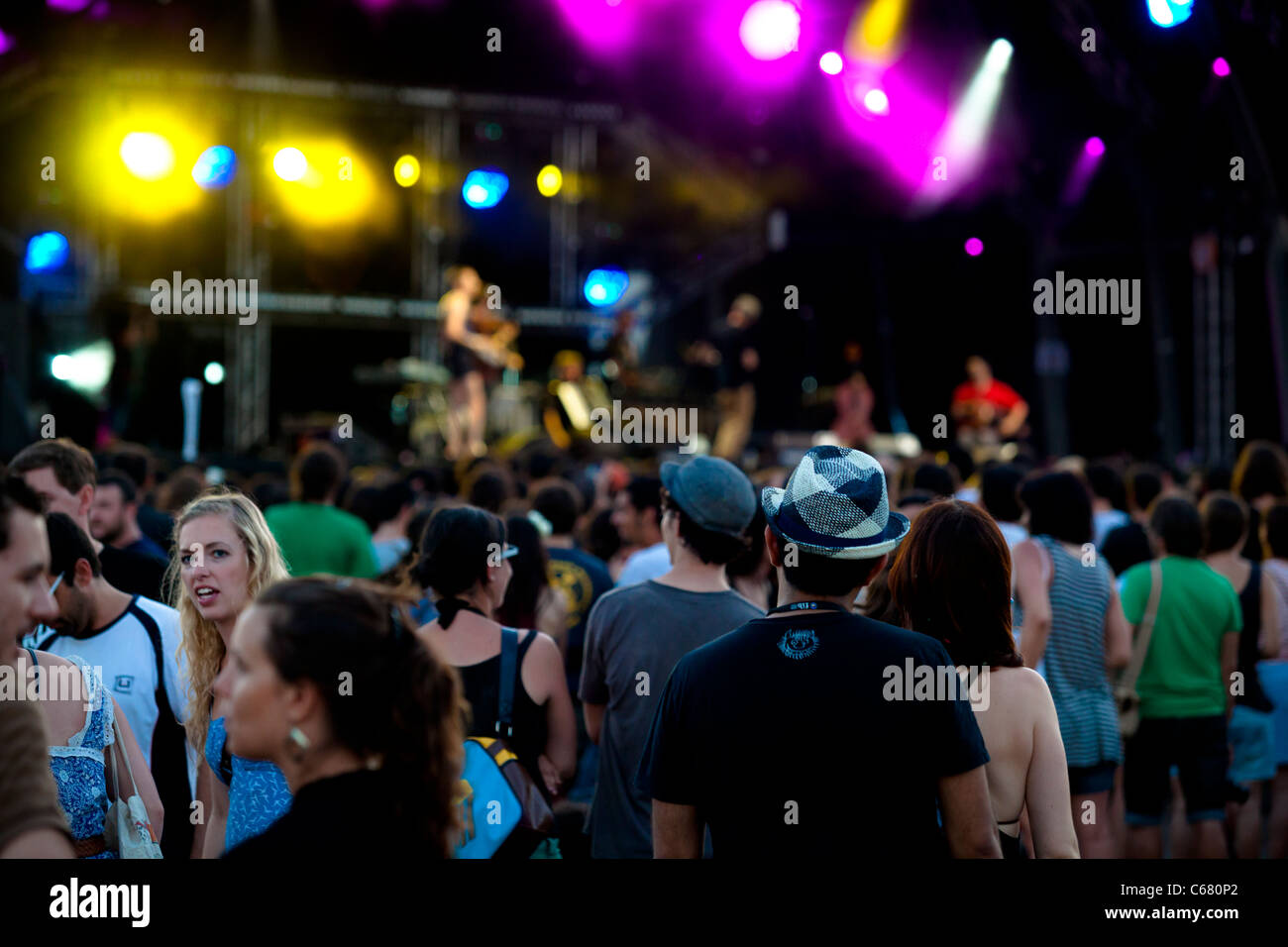 Benicassim, FIB Juli 2011 - International Music Festival - Publikum Festival teilzunehmen Stockfoto