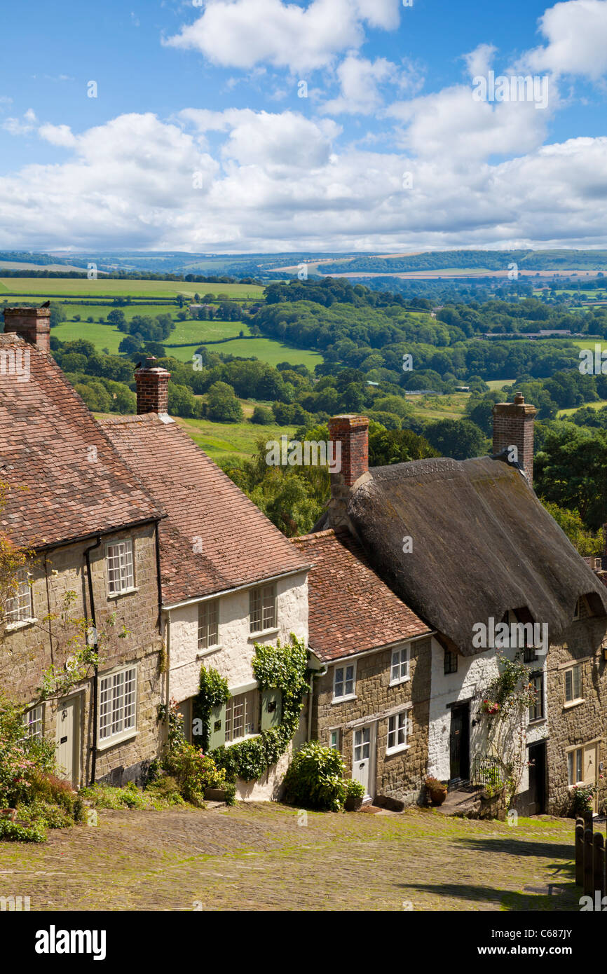 Hovis Brotwerbung Berühmter Goldhügel Shaftesbury und Blick über Blackmore Vale Shaftesbury, Dorset, England GB Europa Stockfoto