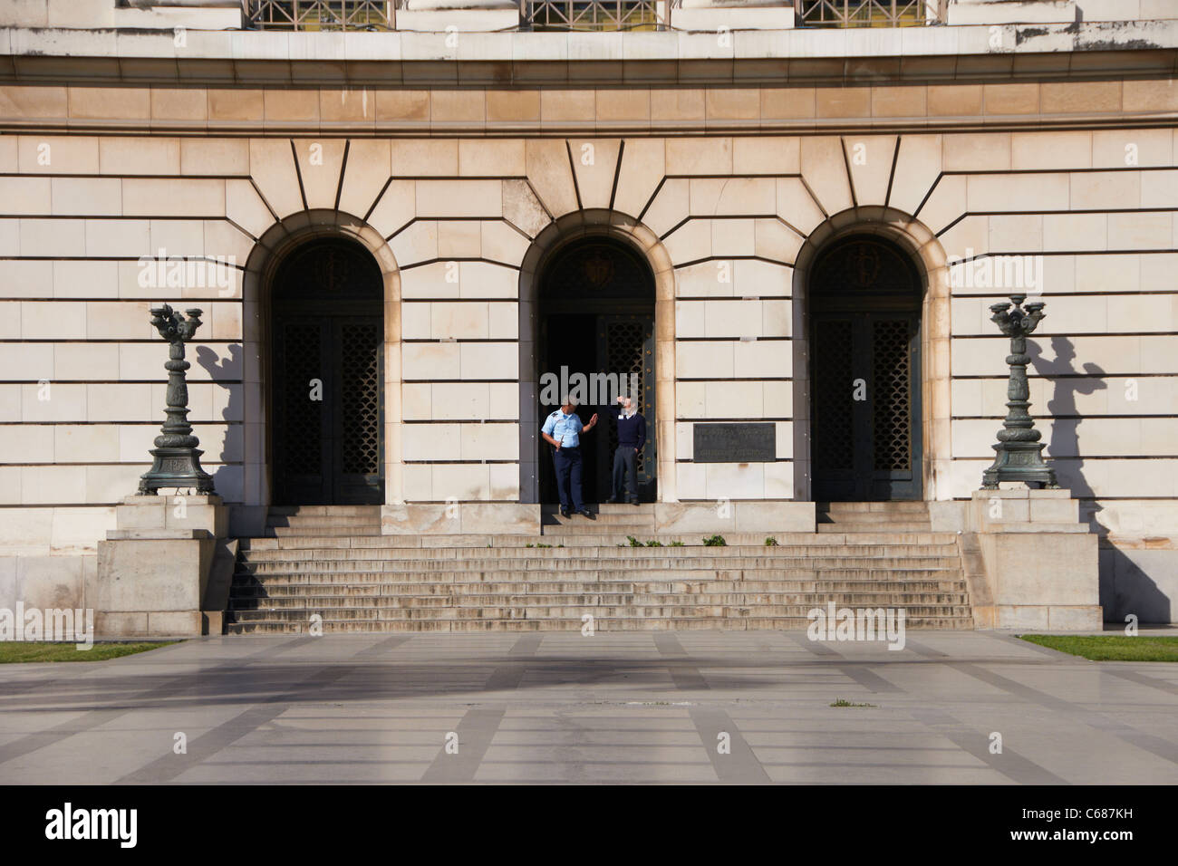 Sicherheit bei El Capitolio Gebäude in Havanna Kuba Stockfoto