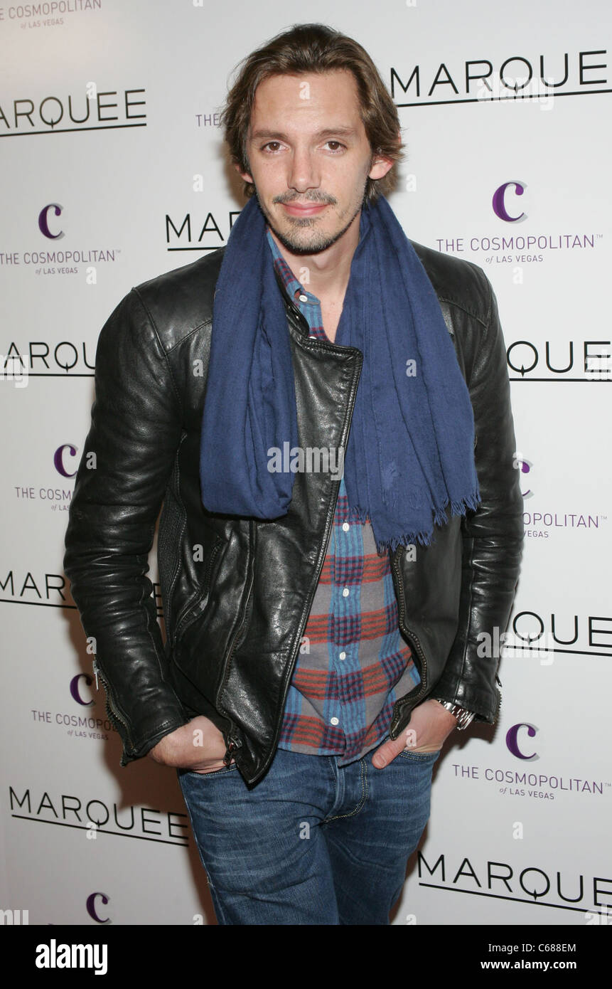 Lukas Haas in Anwesenheit für Grand Opening von Marquee Nachtclub, The Cosmopolitan of Las Vegas, Las Vegas, NV 30. Dezember 2010. Foto von: James Atoa/Everett Collection Stockfoto