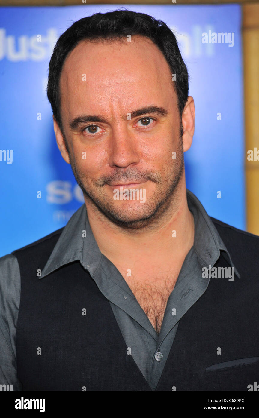Dave Matthews im Ankunftsbereich für JUST GO WITH IT Premiere, The Ziegfeld Theatre, New York, NY 8. Februar 2011. Foto von: Gregorio Stockfoto
