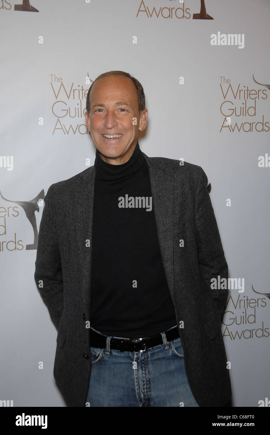 Charles Ferguson in Anwesenheit für 63nd Annual 2011 Writers Guild Of America Awards, Renaissance Hollywood Hotel Grand Ballroom, Los Angeles, CA 5. Februar 2011. Foto von: Michael Germana/Everett Collection Stockfoto