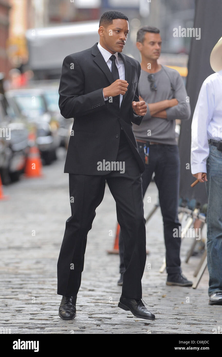 Will Smith, set-Schatten-Boxen auf den Film "Men In Black 3" Soho unterwegs für Promi-Schnappschüsse - Mo, New York, New York 6. Juni 2011. Foto von: Ray Tamarra/Everett Collection Stockfoto