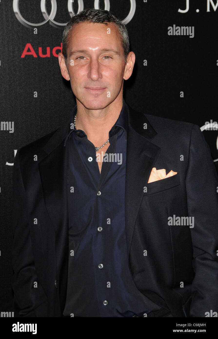 Adam Shankman im Ankunftsbereich für Audi Golden Globes Woche Kick-Off Party, Cecconis, Los Angeles, CA 9. Januar 2011. Foto von: Dee Stockfoto