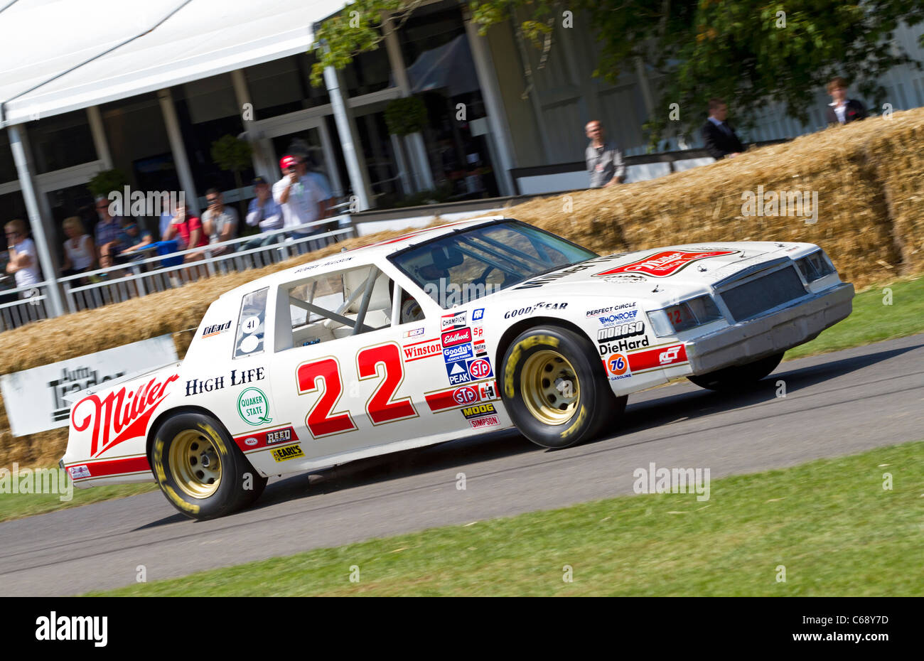 1983 Buick Regal "Stufenheck" NASCAR-Rennfahrer auf der 2011 Goodwood Festival of Speed, Sussex, UK. Stockfoto