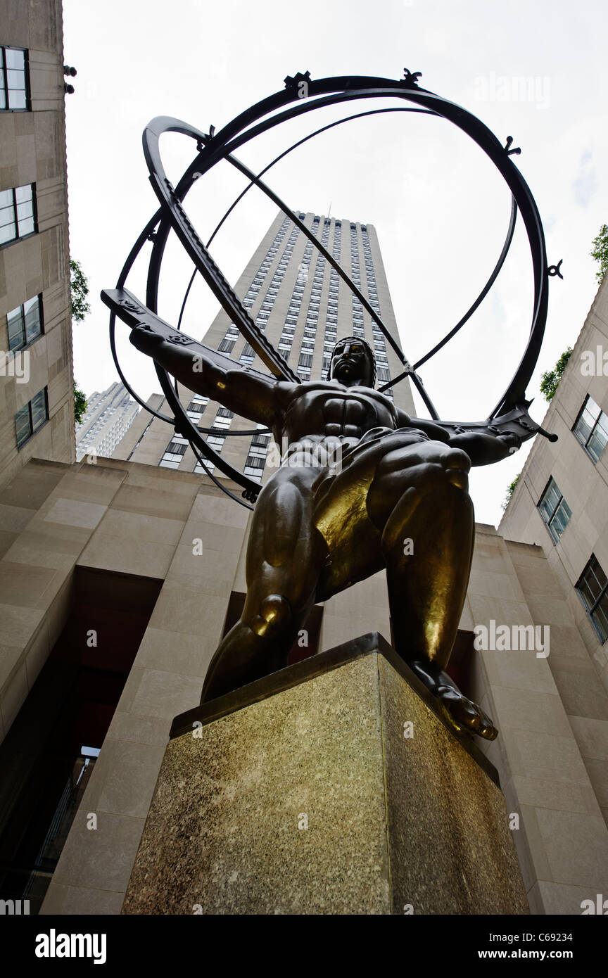 Atlas Statue in New York City, Manhattan, Vereinigte Staaten von Amerika. Stockfoto