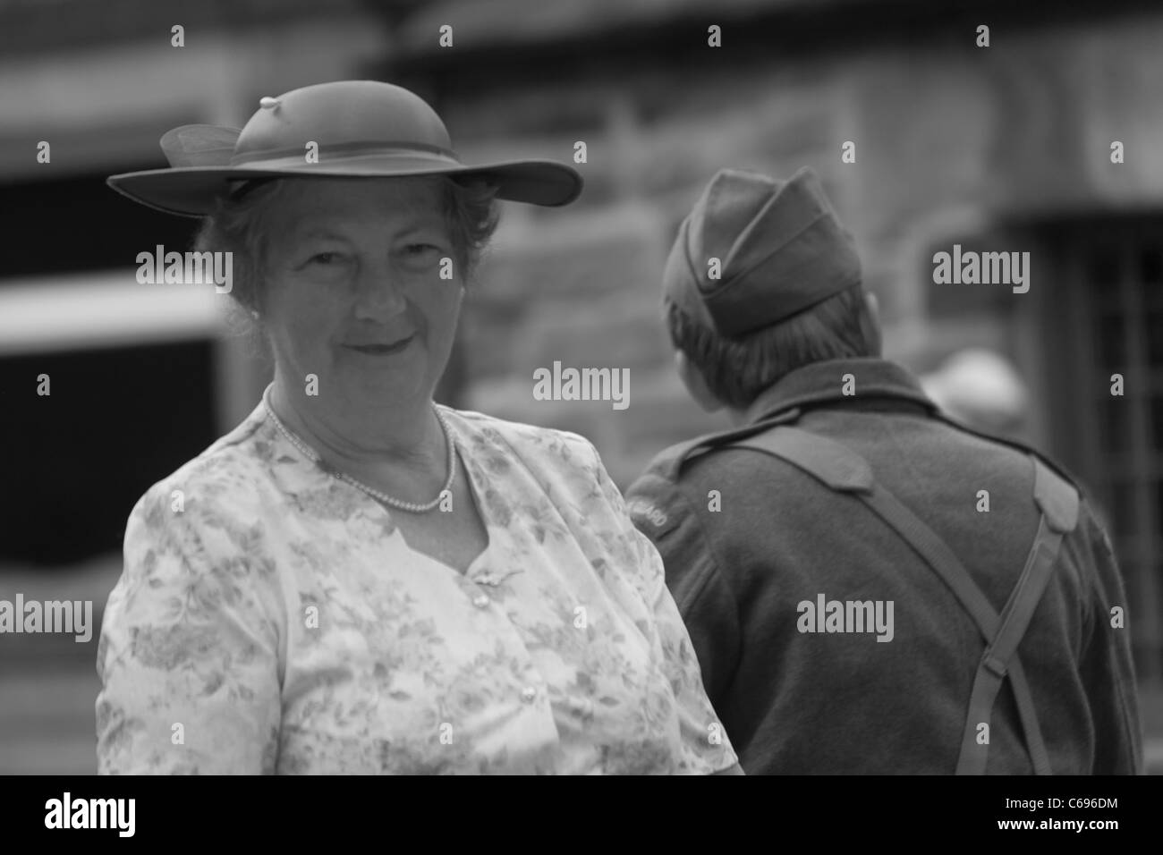 1940 s Re-enactment Wochenende an der Nationalen Tramway Museum in Crich, Derbyshire, England Stockfoto