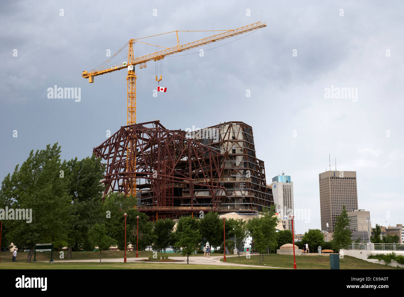 Bau im Gange im neuen kanadischen Museum für menschliche Rechte die Gabeln Winnipeg Manitoba Kanada Stockfoto