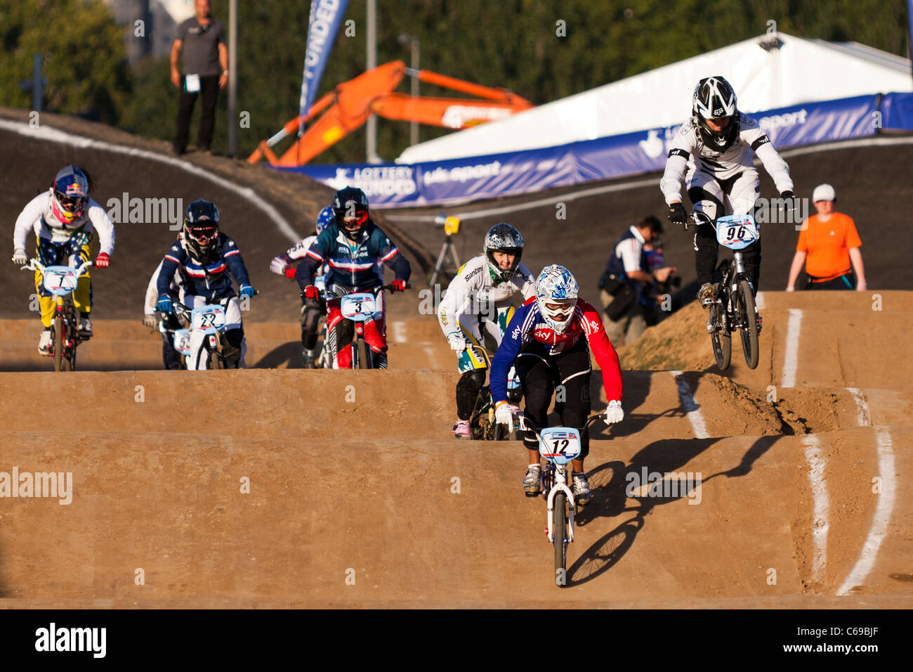 Die UCI BMX Supercross World Cup 2011 Teil der Serie für die Olympiade 2012 in London bereitet. Stockfoto