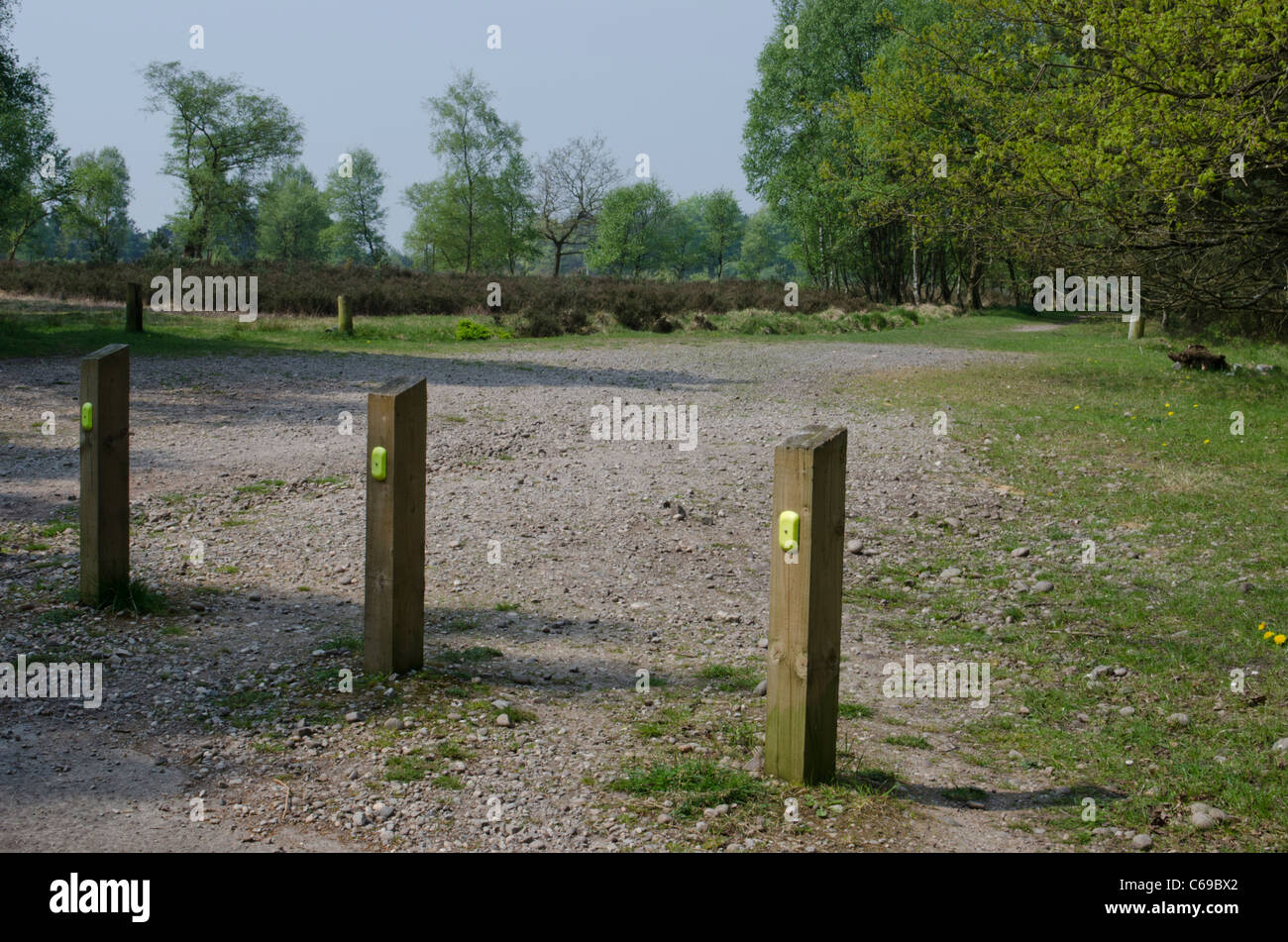 Holzpfosten Barriere, Fahrzeug-Eintrag zu verbieten Stockfoto