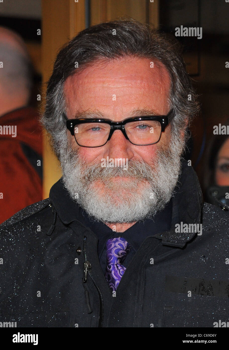 Robin Williams in Anwesenheit für, dass Meisterschaft Saison Opening Night am Broadway, Bernard B. Jacobs Theatre, New York, NY 6. März 2011. Foto von: Gregorio T. Binuya/Everett Collection Stockfoto