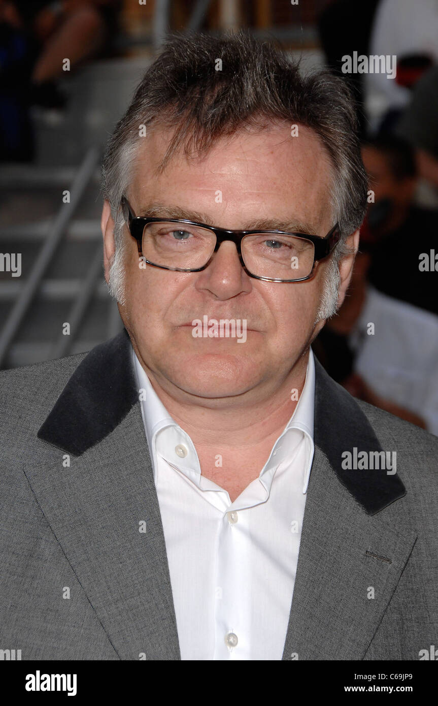 Kevin McNally im Ankunftsbereich für Fluch der Karibik: Fremde Gezeiten Premiere am, Disneyland, Anaheim, CA 7. Mai 2011. Foto von: Michael Germana/Everett Collection Stockfoto