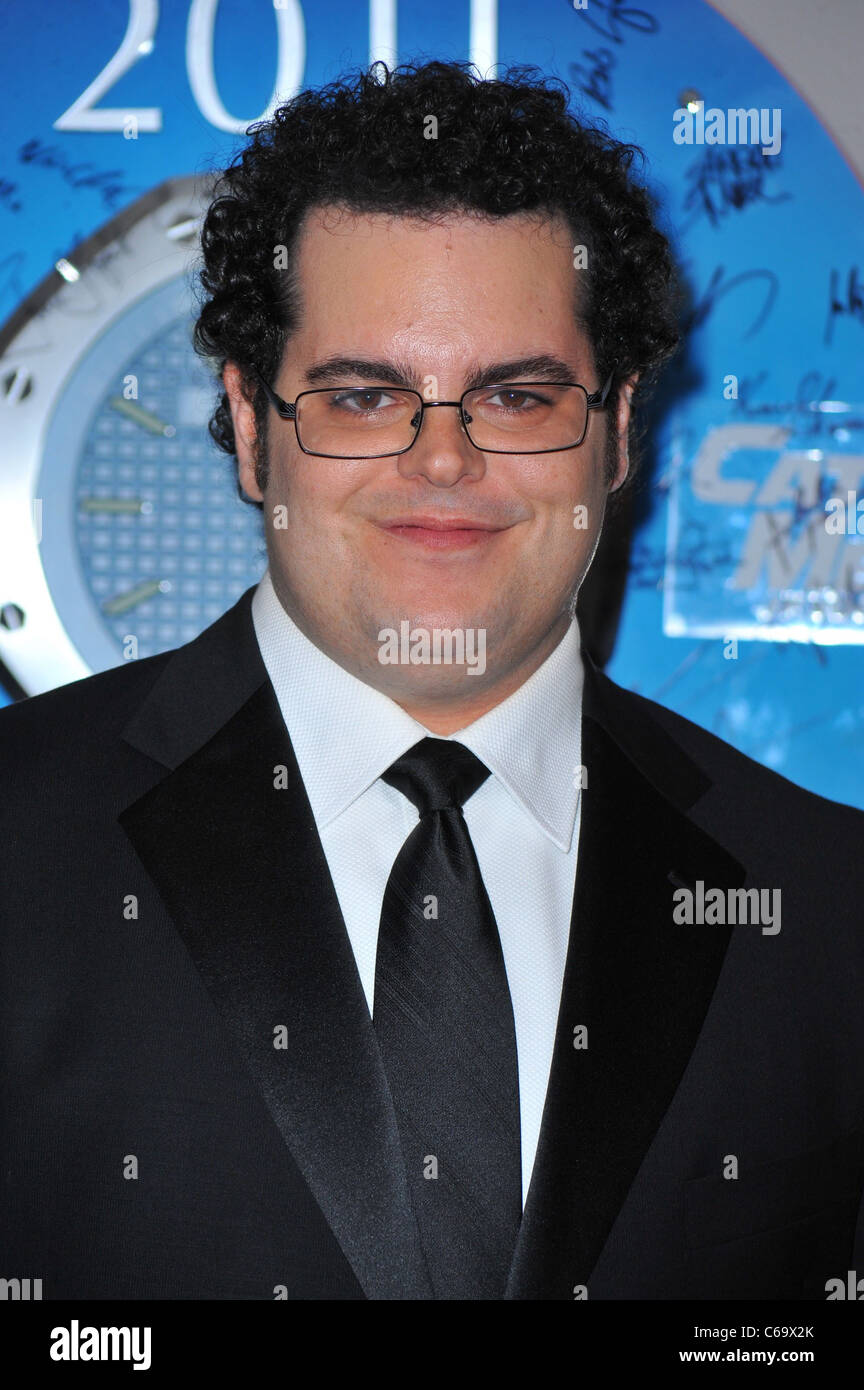 Josh Gad im Ankunftsbereich für American Theatre Wing 65. Annual Antoinette Perry Tony Awards - Ankünfte, Beacon Theatre, New York, Stockfoto