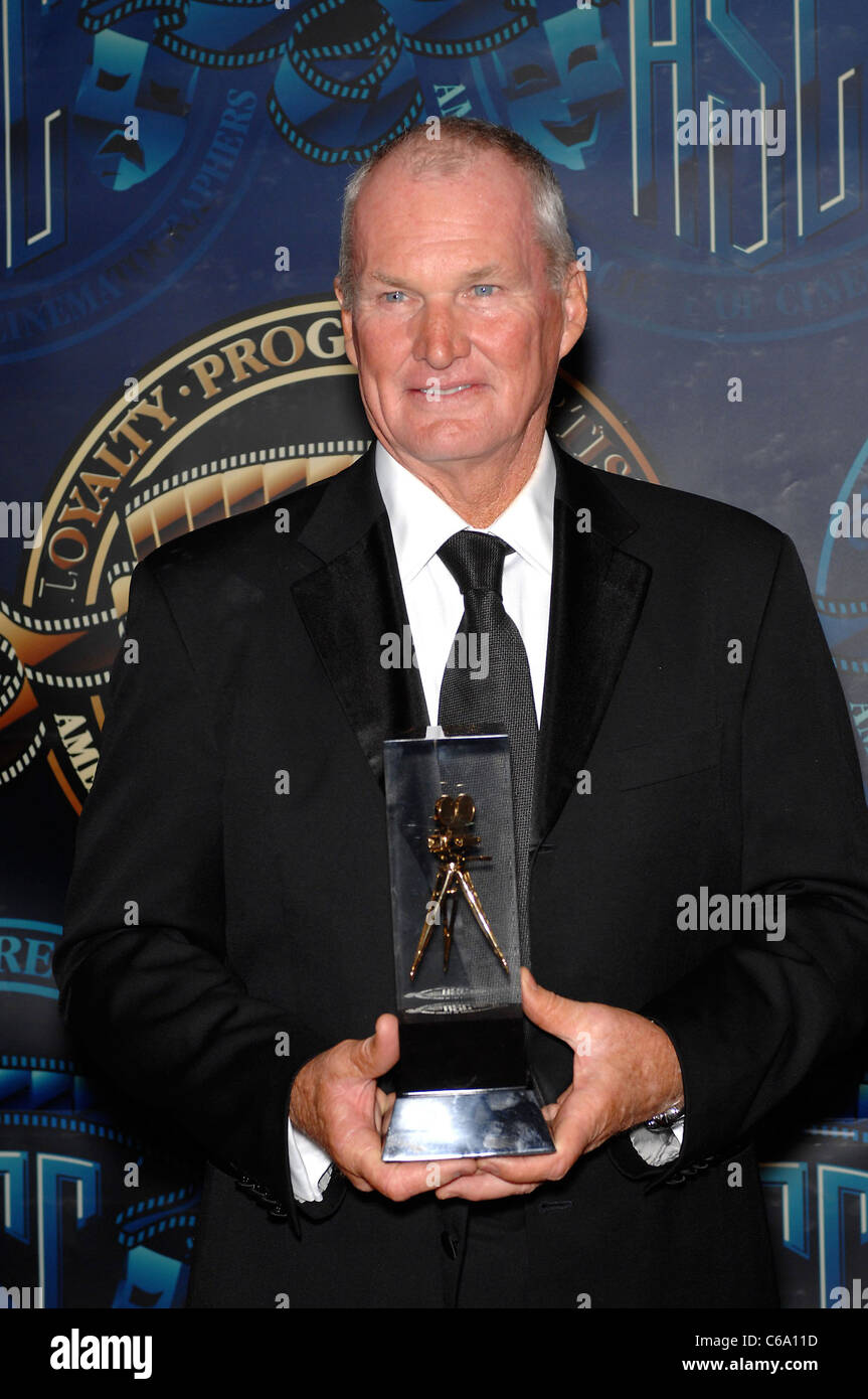 Michael Watkins in Anwesenheit für 25. jährlichen ASC herausragende Achievement Awards, Hyatt Regency Century Plaza Hotel, Los Angeles, CA 13. Februar 2011. Foto von: Michael Germana/Everett Collection Stockfoto
