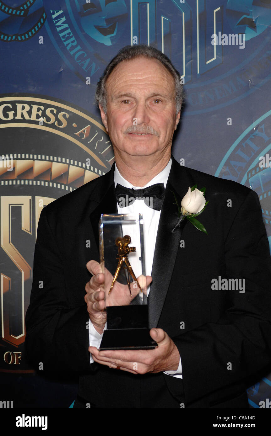 Michael O'Shea in Anwesenheit für 25. jährlichen ASC herausragende Achievement Awards, Hyatt Regency Century Plaza Hotel, Los Angeles, CA 13. Februar 2011. Foto von: Michael Germana/Everett Collection Stockfoto