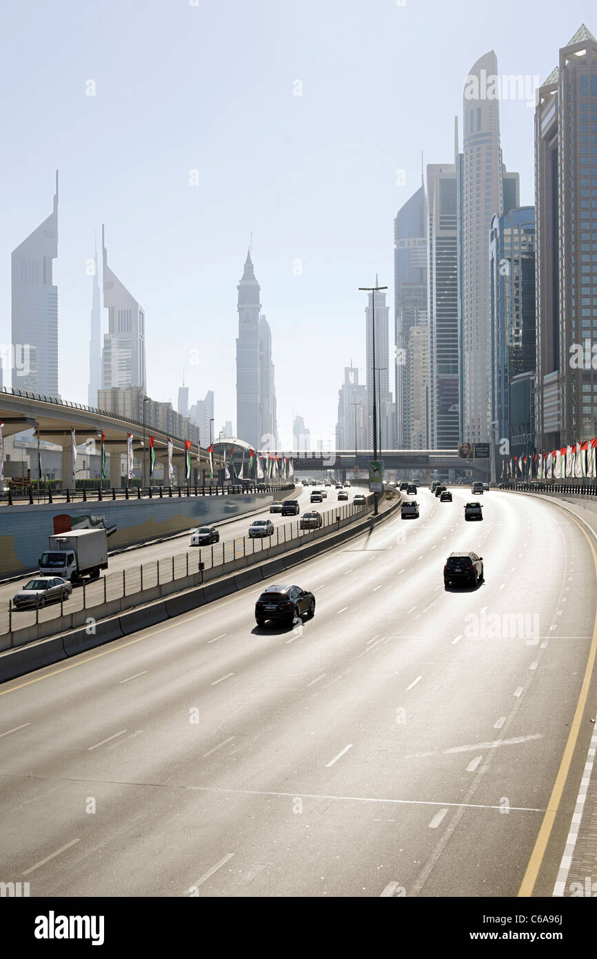 Moderne Architektur, Hochhäuser, Downtown Dubai, Sheikh Zayed Road, Dubai, Vereinigte Arabische Emirate, Nahost Stockfoto