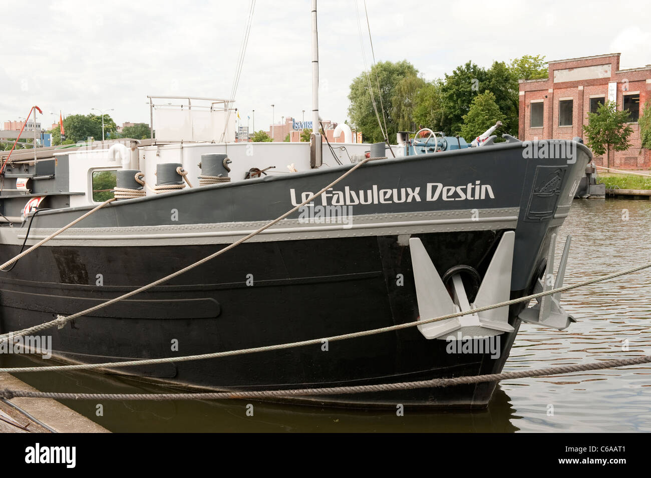 Kanal Boot Le Fabuleux Destin Hasselt Belgie Belgien Europa Stockfoto