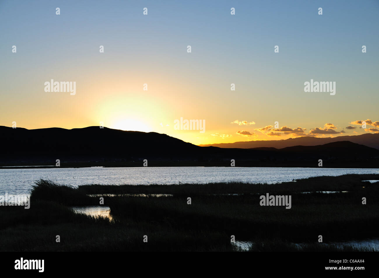 Sonnenuntergang. L'Encanyissada Lagune. Ebro-Delta. Provinz Tarragona. Spanien Stockfoto