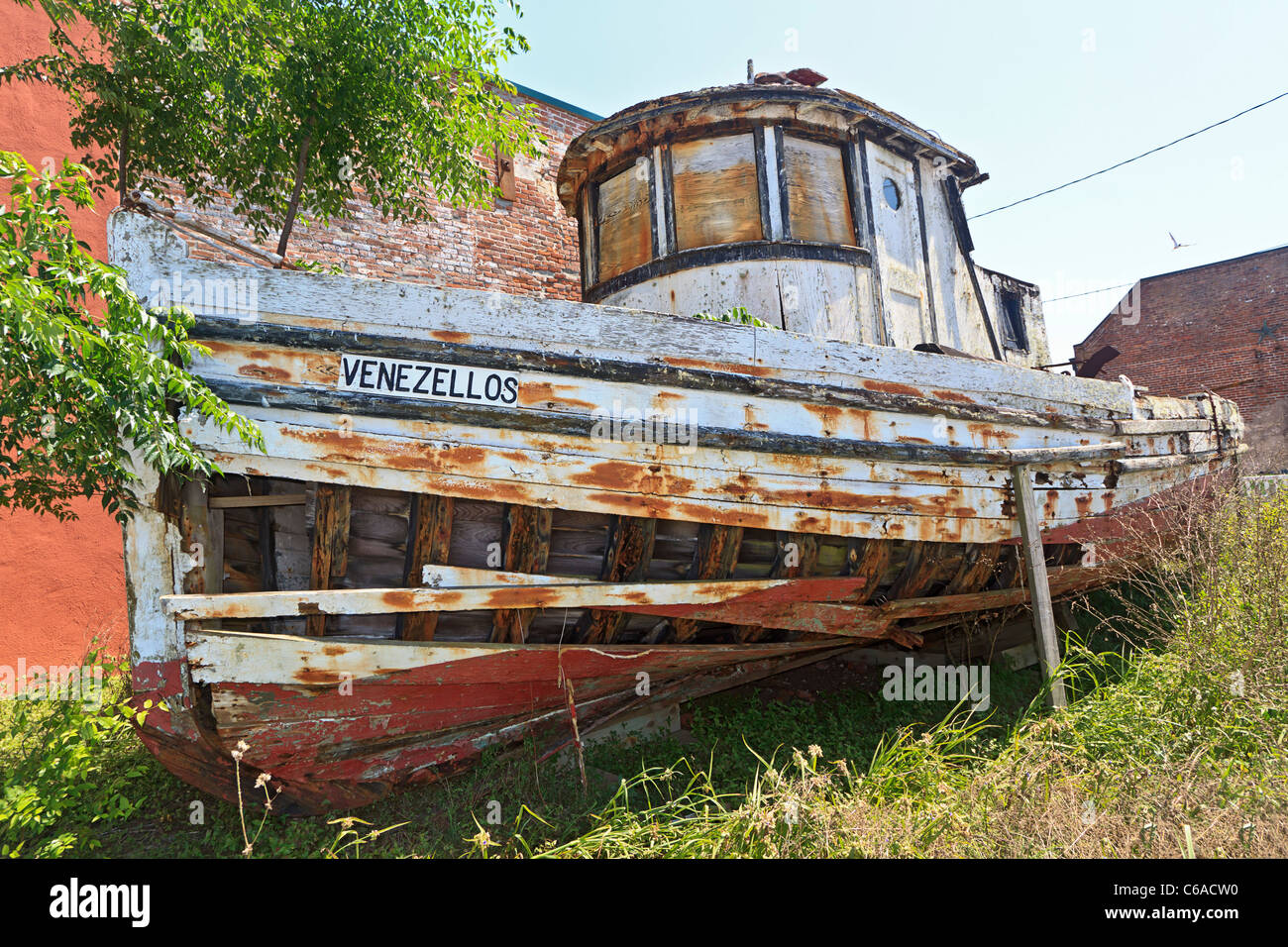 Trawler boat -Fotos und -Bildmaterial in hoher Auflösung – Alamy