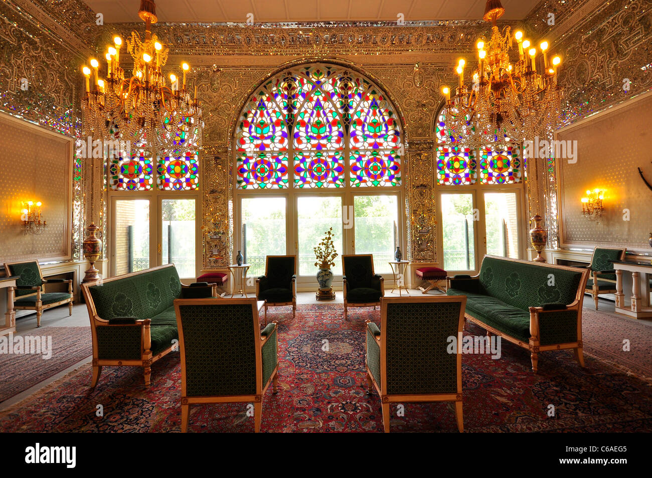 Innenaufnahme des Luxus-Zimmer des Sahebqaraniyeh Palast im Niavaran Palast-Komplex, Teheran Iran. Stockfoto