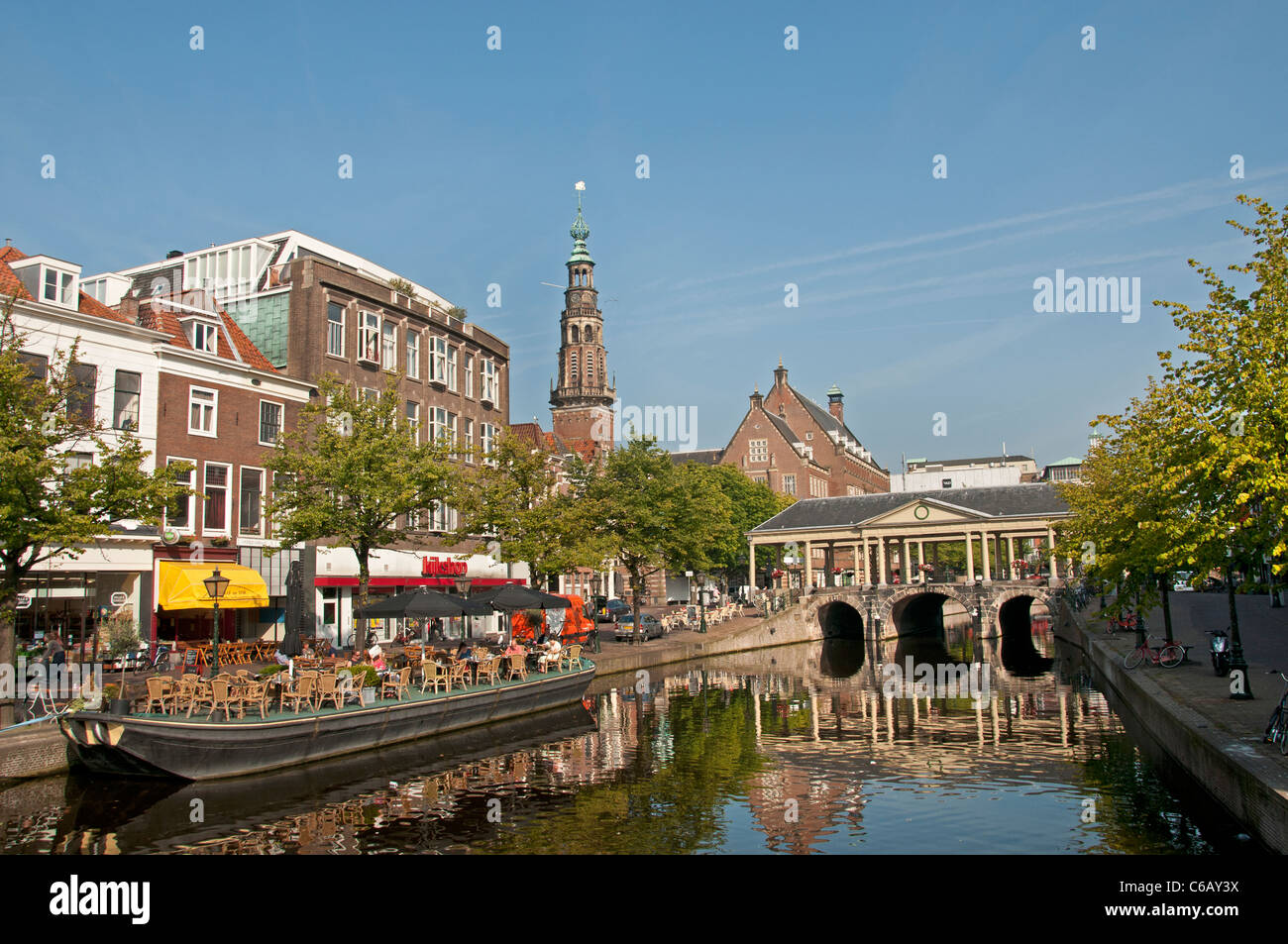 Leiden neue Rhein Niederlande Rathaus Korenbeurs Stockfoto