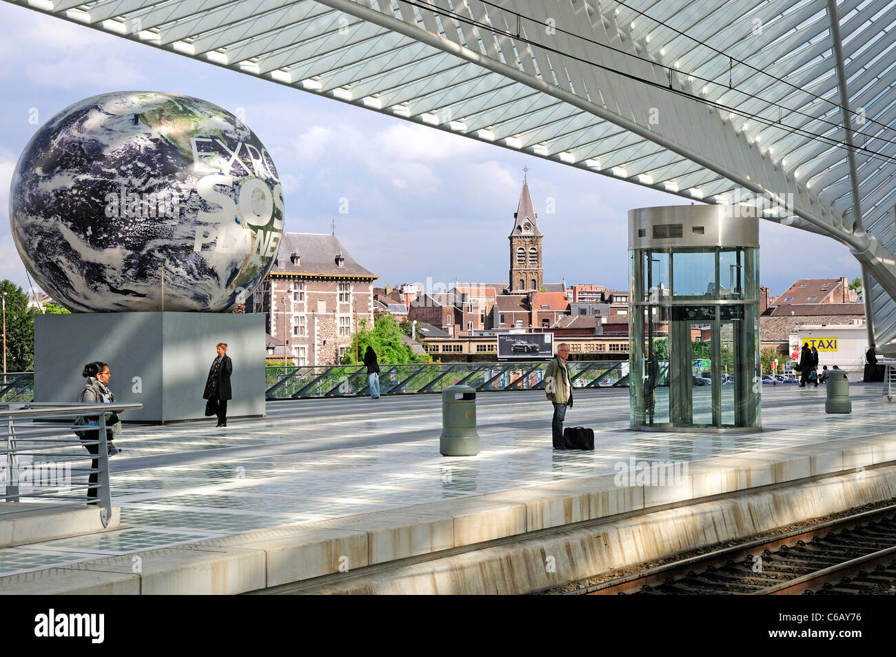 Lüttich, Belgien. Hauptbahnhof - Gare des Guillemins (2009 - Santiago Calatrava Valls) Stockfoto